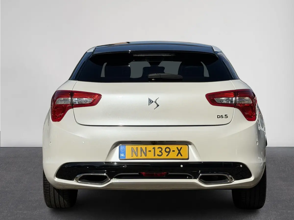 1.6 THP Chic 211 PK | Pano | LED | Leer | Navi | Camera | PDC | HUD ( Vestiging - Nieuwegein )