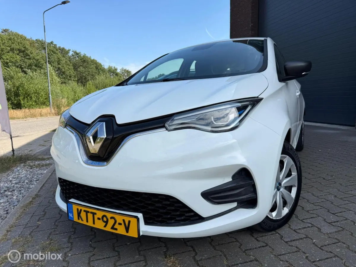 R110 Life 52 kWh CCS koopaccu !