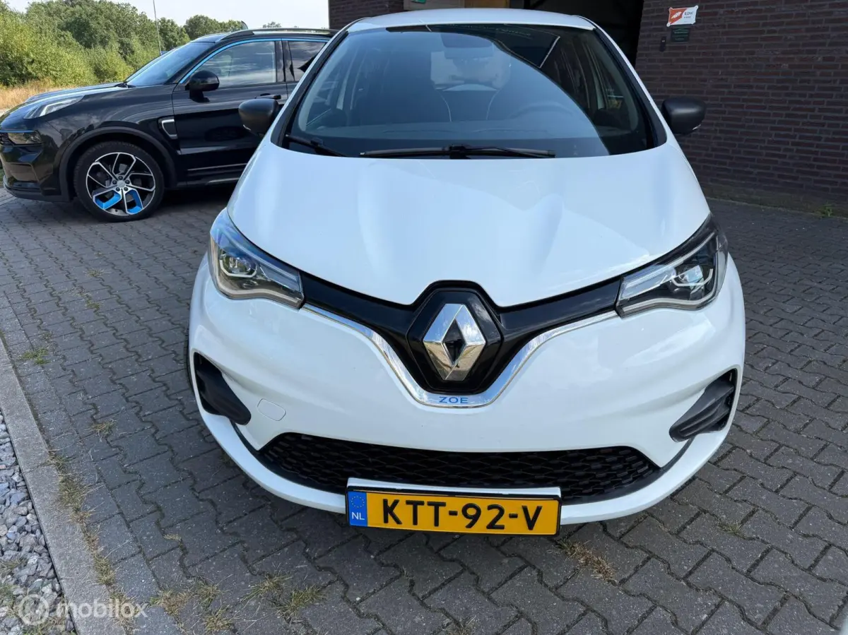 R110 Life 52 kWh CCS koopaccu !