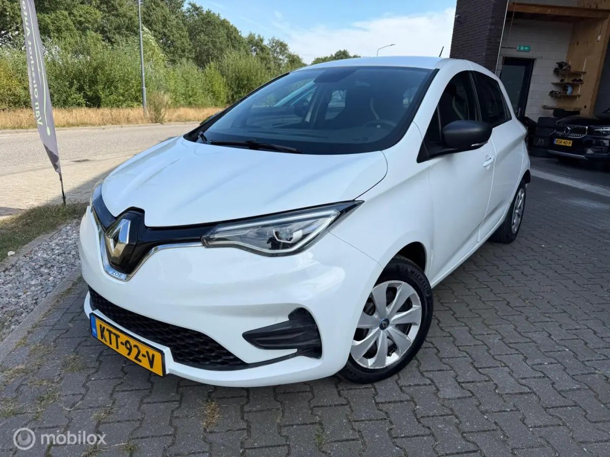 R110 Life 52 kWh CCS koopaccu !