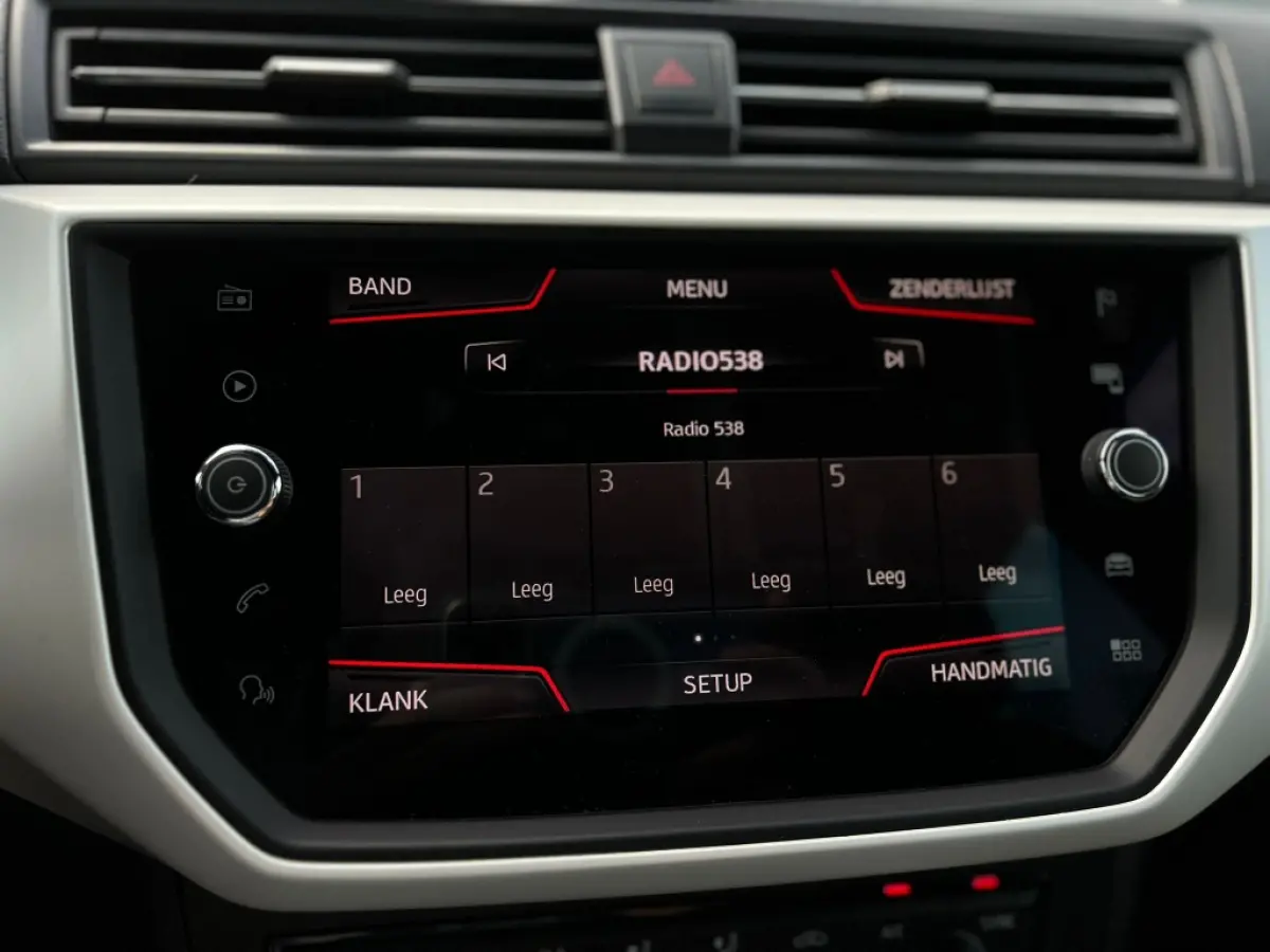 1.0TSI 95pk Xcellence | NL auto | Camera | Navi | Trekhaak | Cruise | Carplay