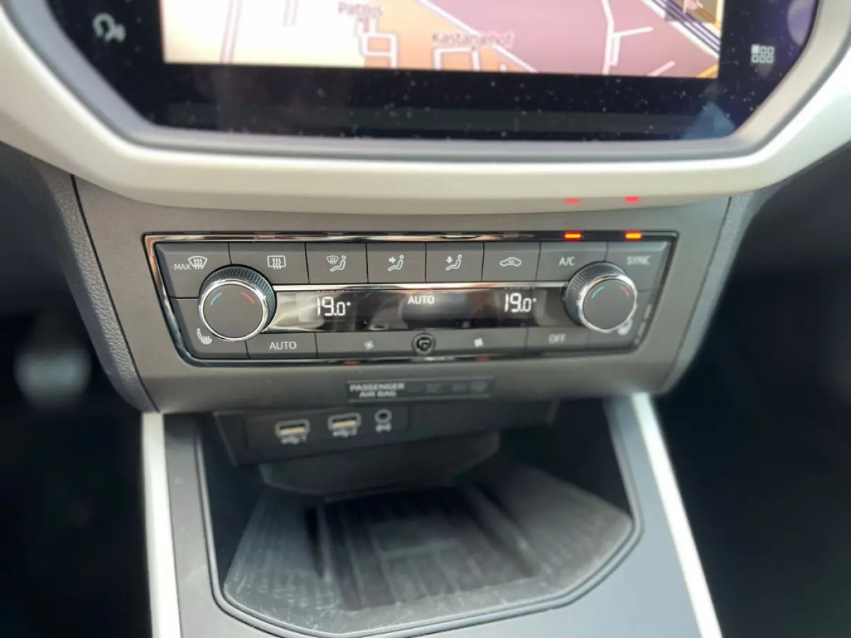 1.0TSI 95pk Xcellence | NL auto | Camera | Navi | Trekhaak | Cruise | Carplay
