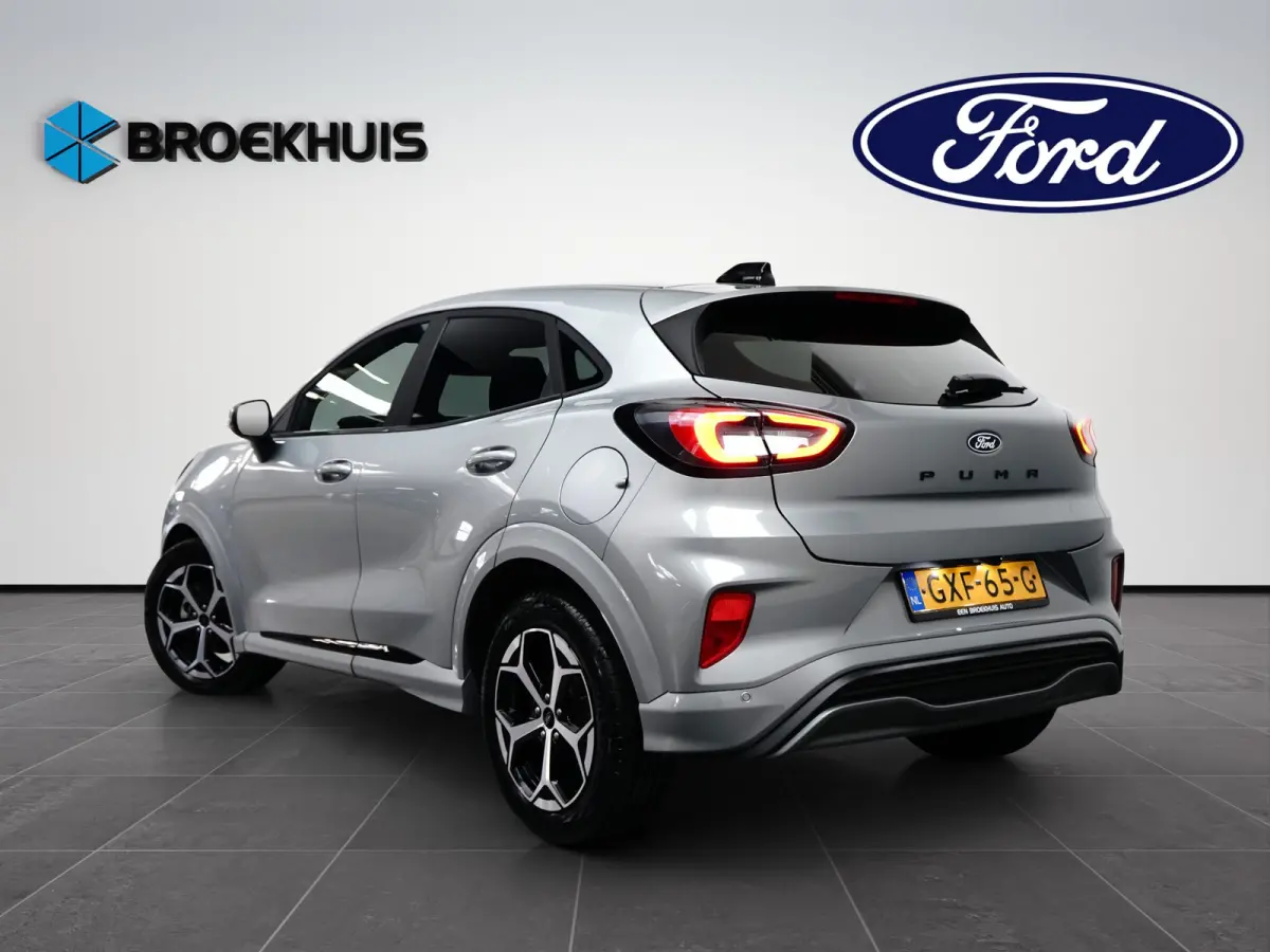 1.0 EcoBoost ST-Line Automaat 125pk | Achteruitrijcamera | LED koplampen | Navigatiesysteem full map