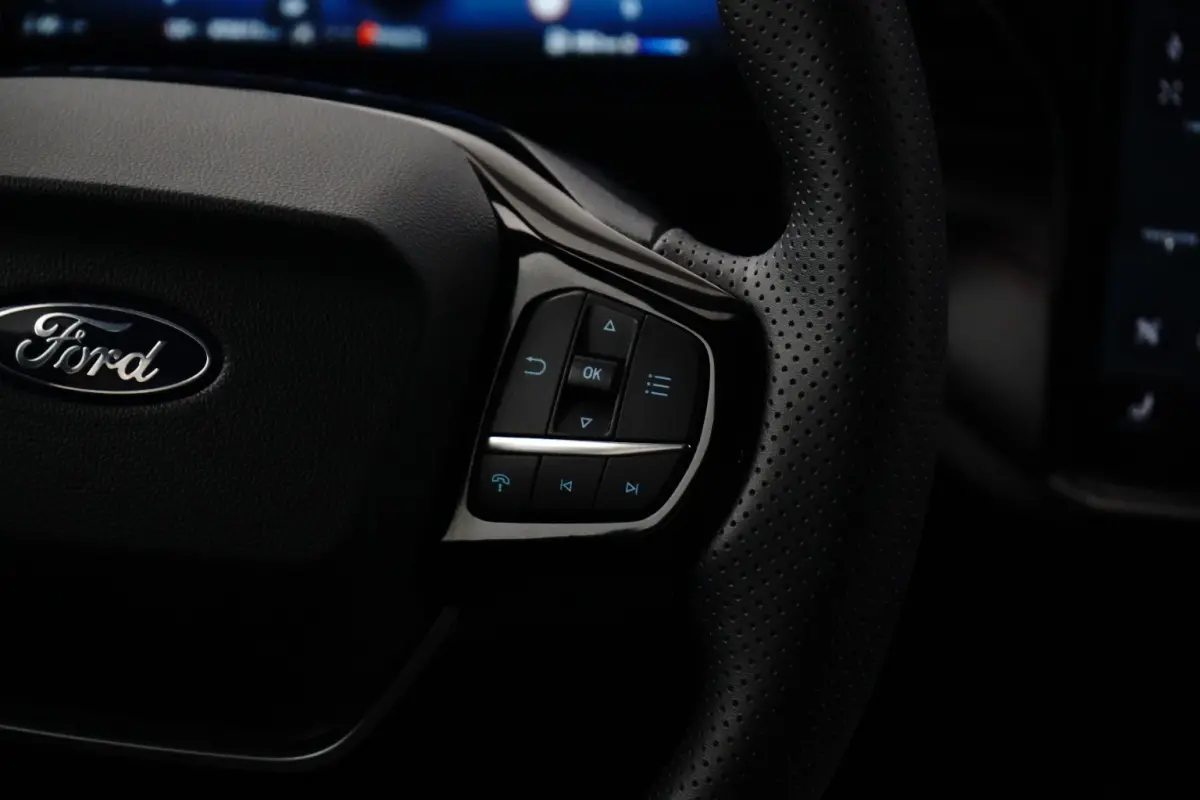 1.0 EcoBoost ST-Line Automaat 125pk | Achteruitrijcamera | LED koplampen | Navigatiesysteem full map