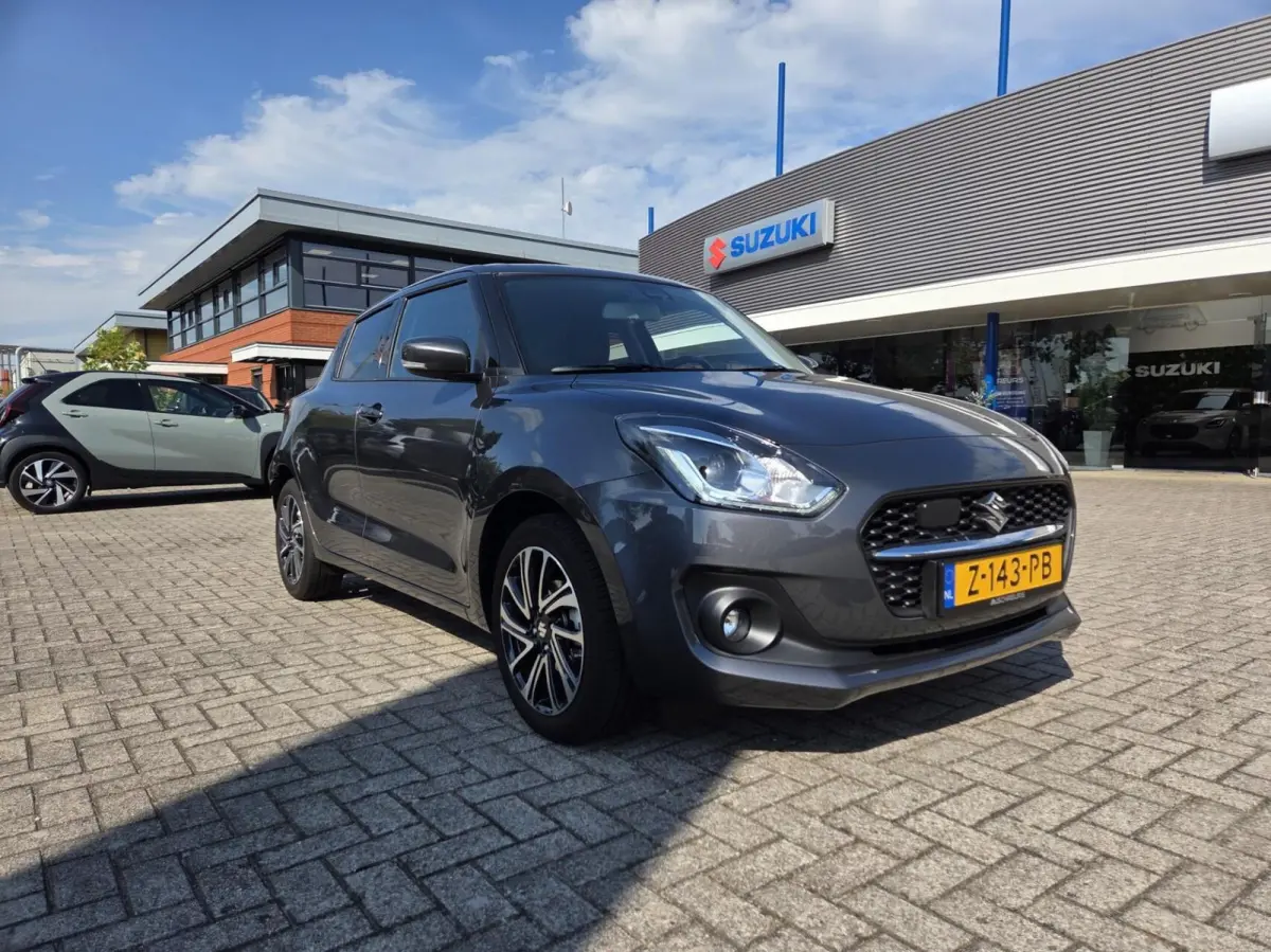 1.2 Style Smart Hybrid|Echte Style Uitvoering|Rijklaar prijs|Nl. Auto