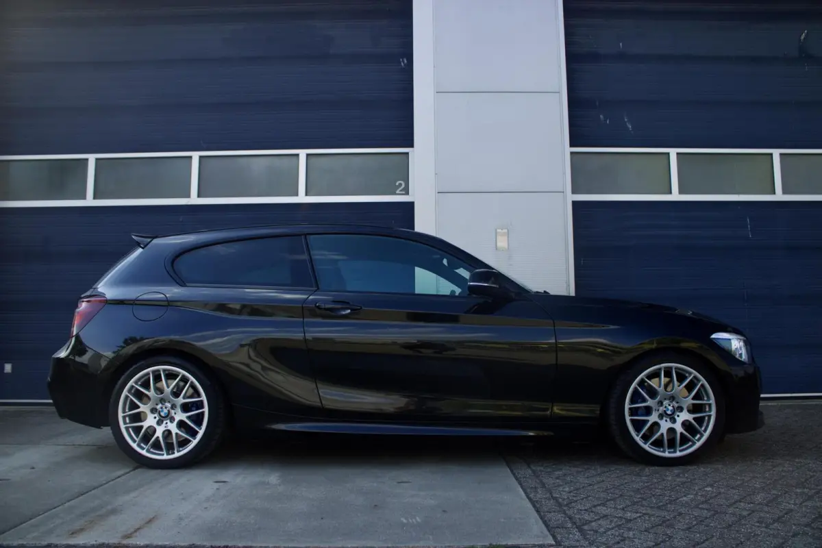 BMW M135i F21 xDrive | Harman/Kardon - Navi Pro - Alcantara