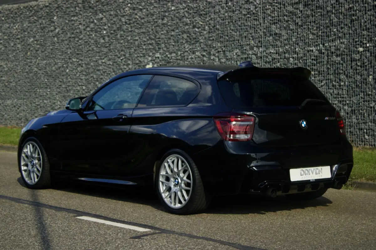 BMW M135i F21 xDrive | Harman/Kardon - Navi Pro - Alcantara
