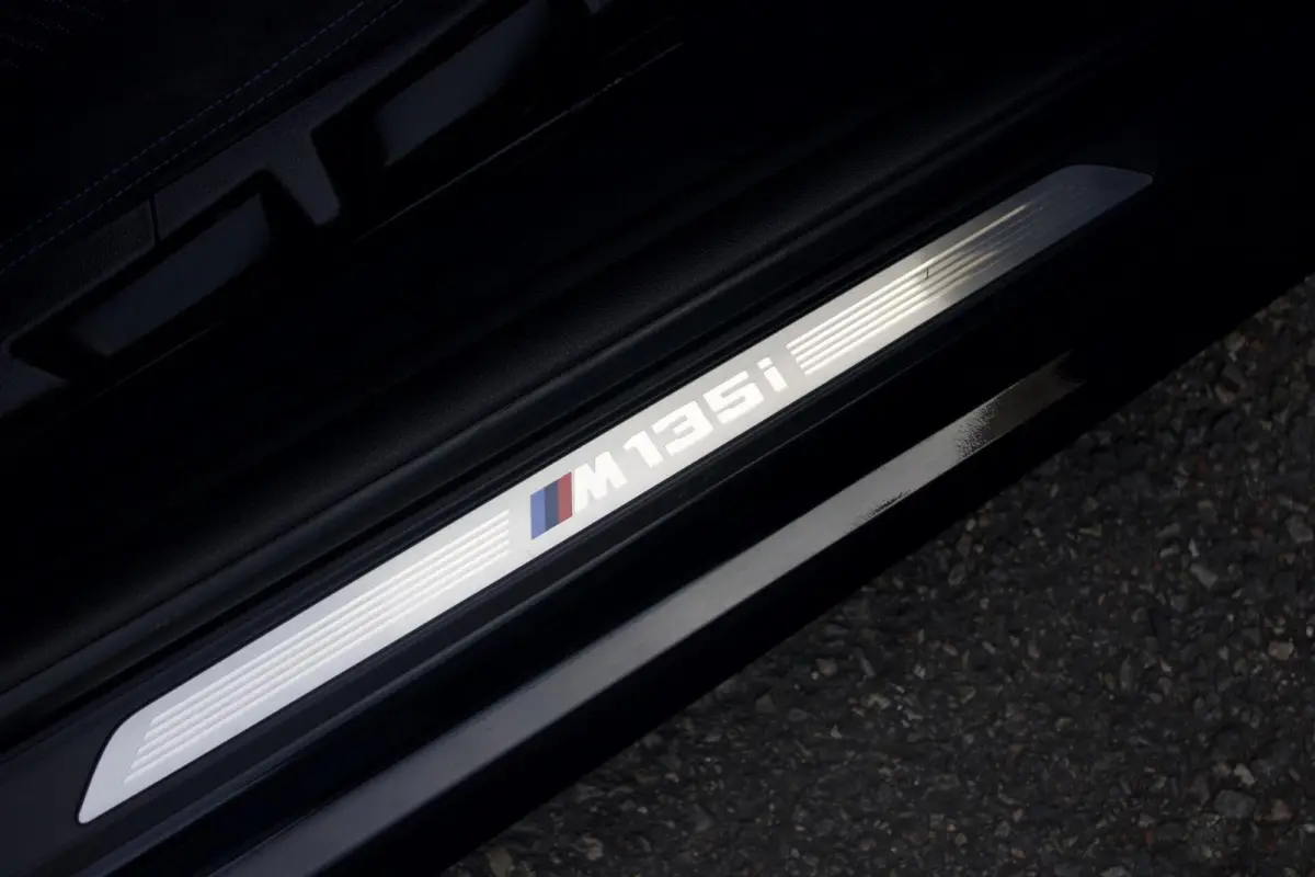 BMW M135i F21 xDrive | Harman/Kardon - Navi Pro - Alcantara