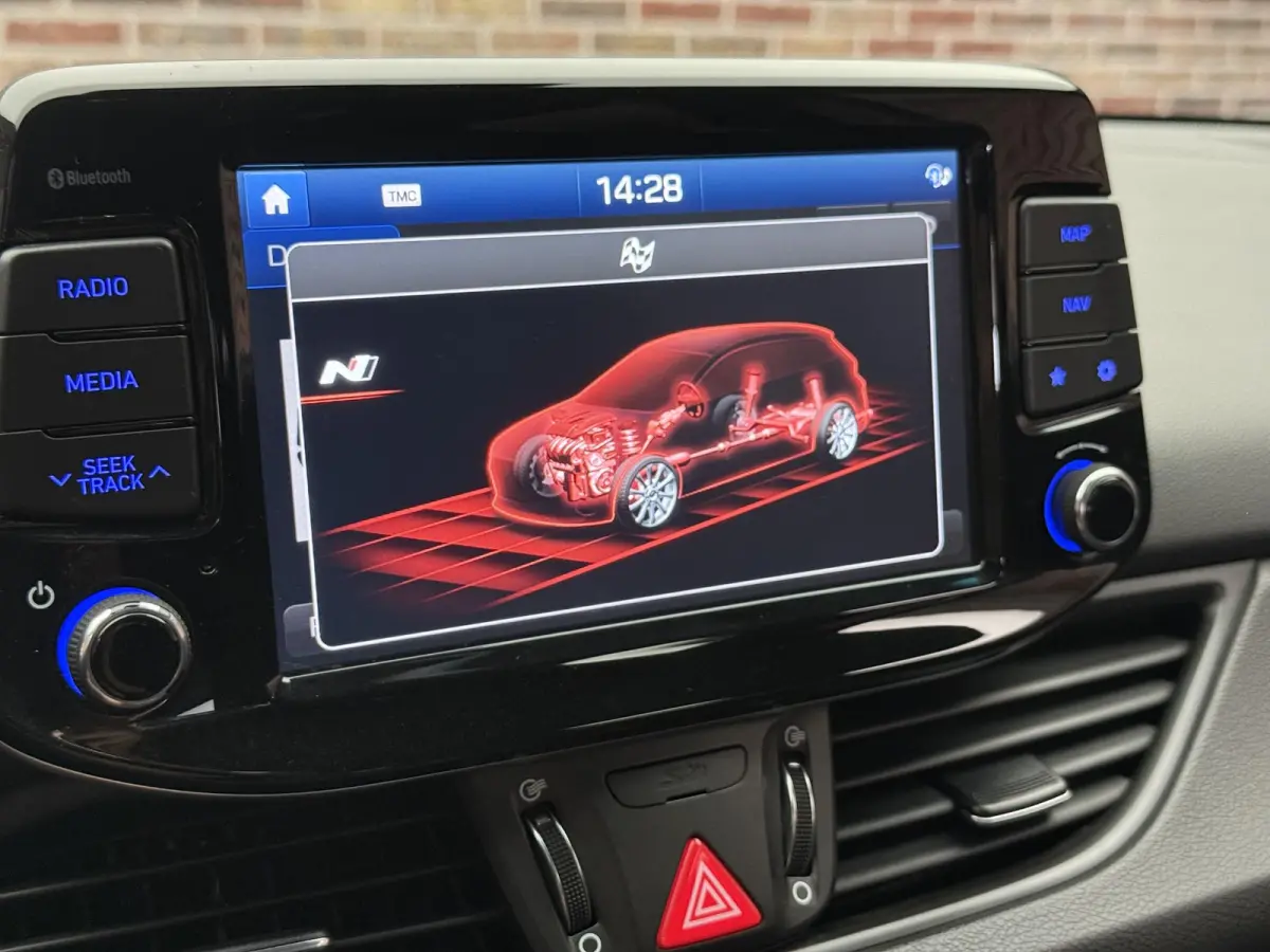 N2 Performance 2.0 T-GDI Pano | 275PK | Android - Carplay
