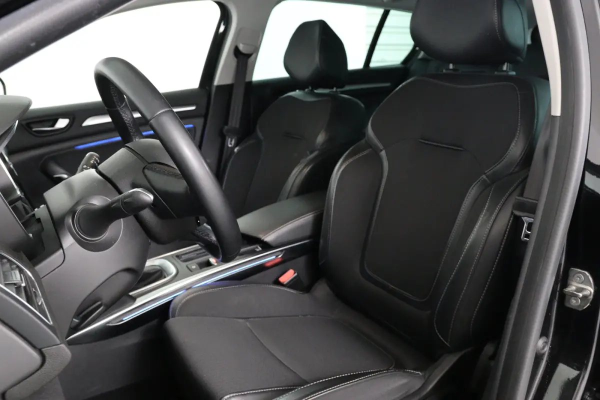 1.3 TCe 140 Techno | 1e Eigenaar! | Dealer Onderhouden! | BOSE | LED | Navi | Clima | Camera | Half Leder | Sfeerverlichting | Keyless | Parkeersensoren V+A | Lichtmetalen Velgen
