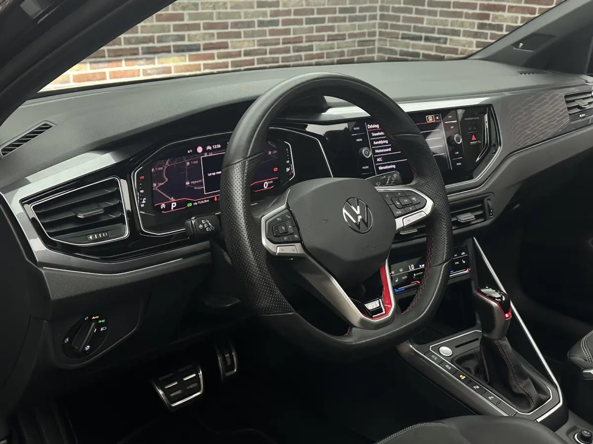 2.0 TSI GTI Panoramadak Beats Camera IQ Virtual