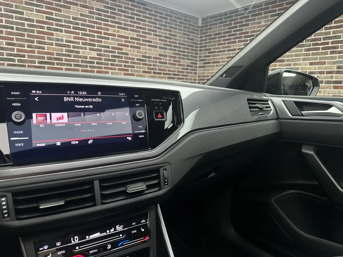 2.0 TSI GTI Panoramadak Beats Camera IQ Virtual