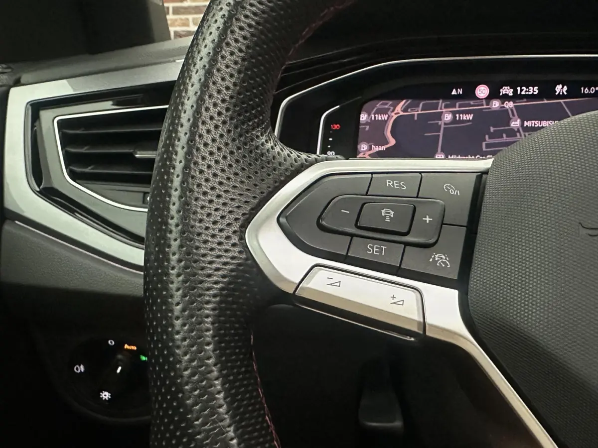 2.0 TSI GTI Panoramadak Beats Camera IQ Virtual