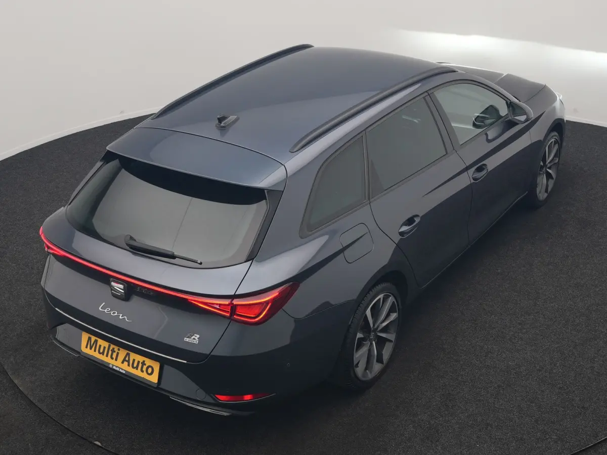 1.4 TSI eHybrid FR PHEV 204pk Dealer O.H. | Adaptive Cruise | Camera | Alcantara Sportstoelen Memory & Verwarmd | Matrix LED | Adaptive Onderstel | Stuur Verwarmd | Sfeerverlichting | Apple 