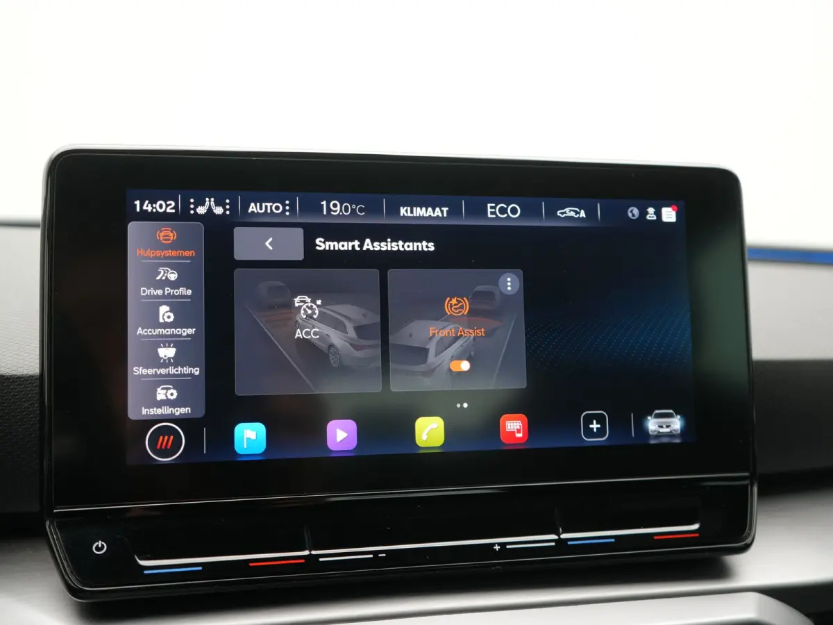 1.4 TSI eHybrid FR PHEV 204pk Dealer O.H. | Adaptive Cruise | Camera | Alcantara Sportstoelen Memory & Verwarmd | Matrix LED | Adaptive Onderstel | Stuur Verwarmd | Sfeerverlichting | Apple 