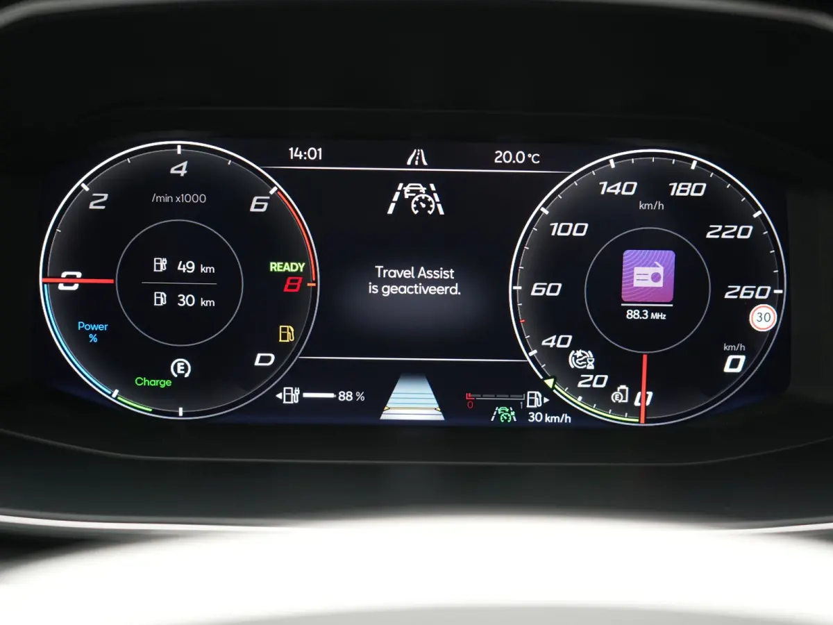 1.4 TSI eHybrid FR PHEV 204pk Dealer O.H. | Adaptive Cruise | Camera | Alcantara Sportstoelen Memory & Verwarmd | Matrix LED | Adaptive Onderstel | Stuur Verwarmd | Sfeerverlichting | Apple 
