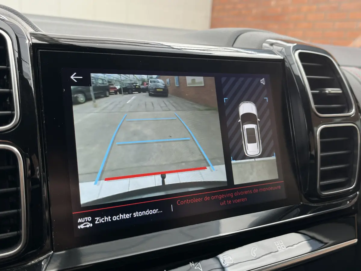PureTech Business | Trekhaak | Parkeersensoren voor + achter | Achteruitrijcamera | Climate Control | Cruise Control |
