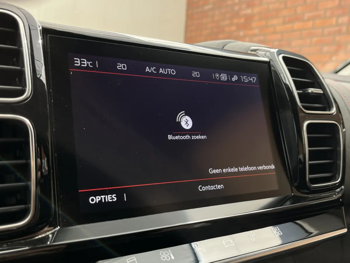 PureTech Business | Trekhaak | Parkeersensoren voor + achter | Achteruitrijcamera | Climate Control | Cruise Control |