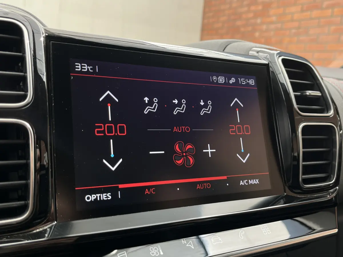 PureTech Business | Trekhaak | Parkeersensoren voor + achter | Achteruitrijcamera | Climate Control | Cruise Control |