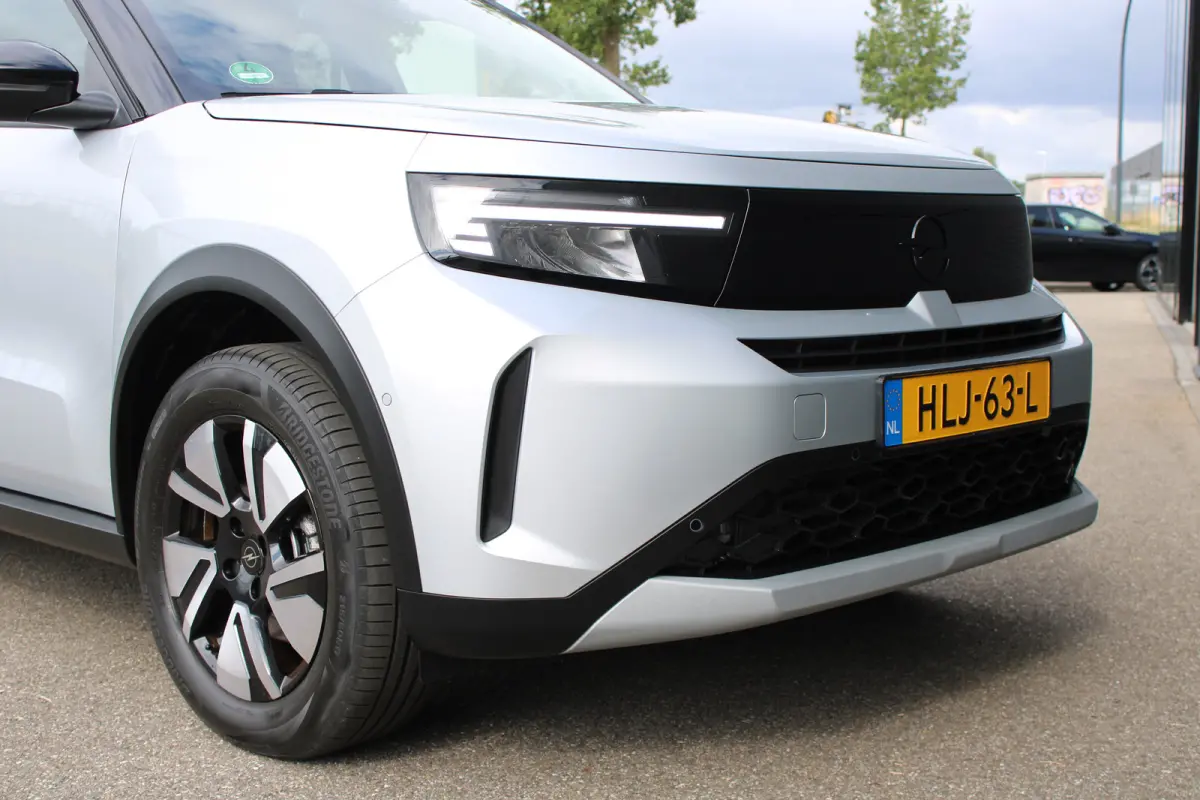 GS 44 kWh | Fase 3 laden | Stoelverwarming | Navigatie | Camera | NL auto | 15.000km |