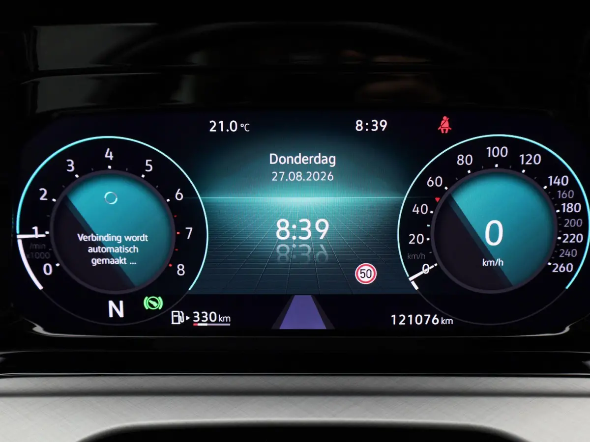 1.0 eTSI Life | APPLE CARPLAY | ADAPTIVE CRUISE | BLEUTOOTH | CLIAMTE CONTROL | PARKEERSENSOREN | SFEERVERLICHTING |