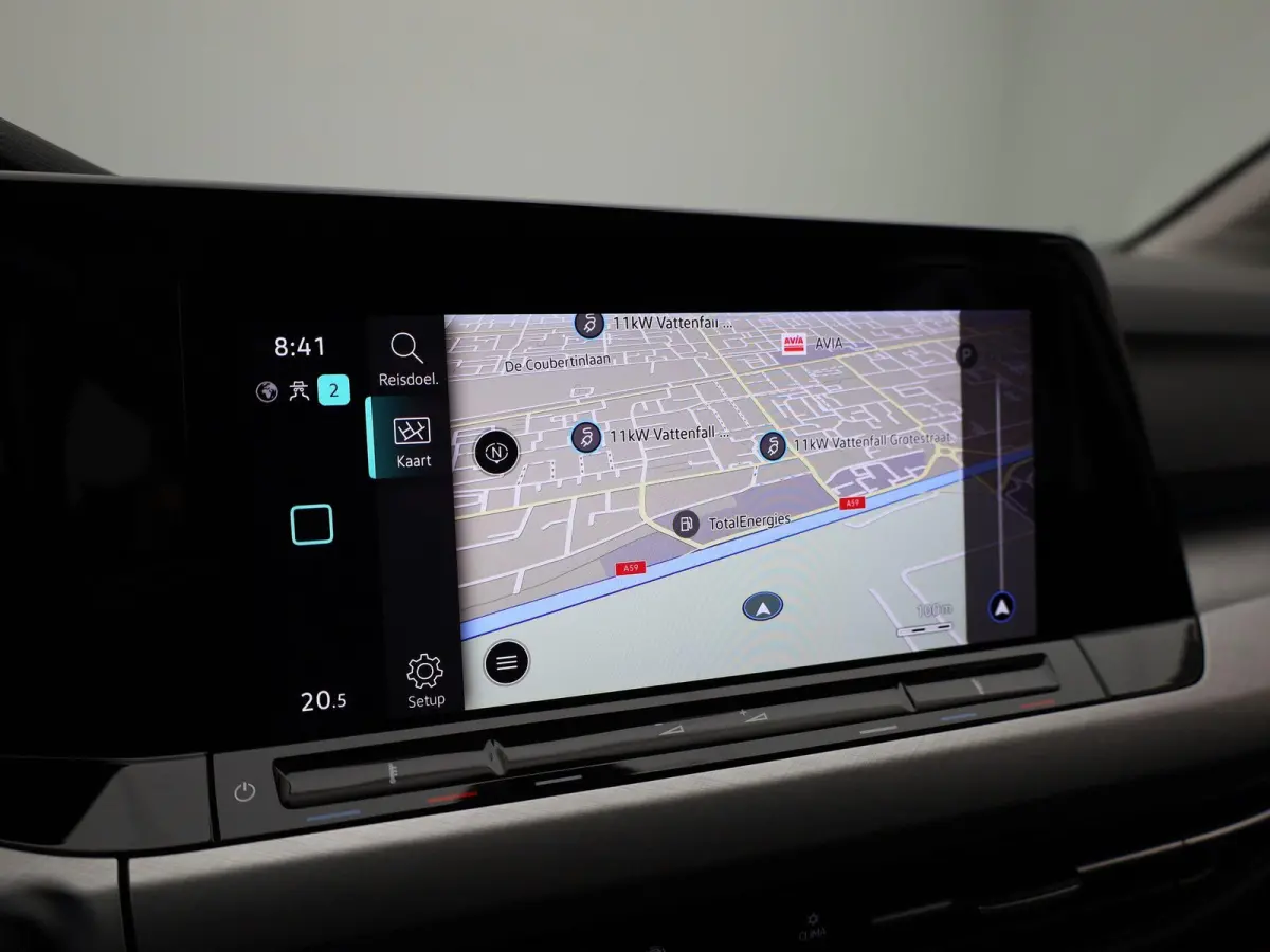 1.0 eTSI Life | APPLE CARPLAY | ADAPTIVE CRUISE | BLEUTOOTH | CLIAMTE CONTROL | PARKEERSENSOREN | SFEERVERLICHTING |