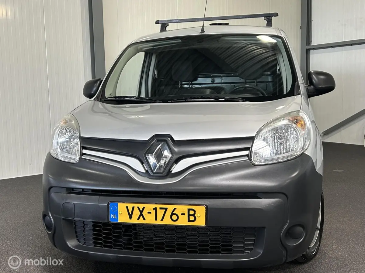 1.5 dCi 90 Express Maxi Black Ed. [ NAP cruise pdc ]