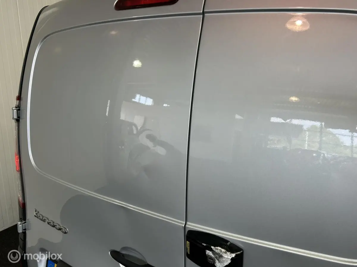 1.5 dCi 90 Express Maxi Black Ed. [ NAP cruise pdc ]