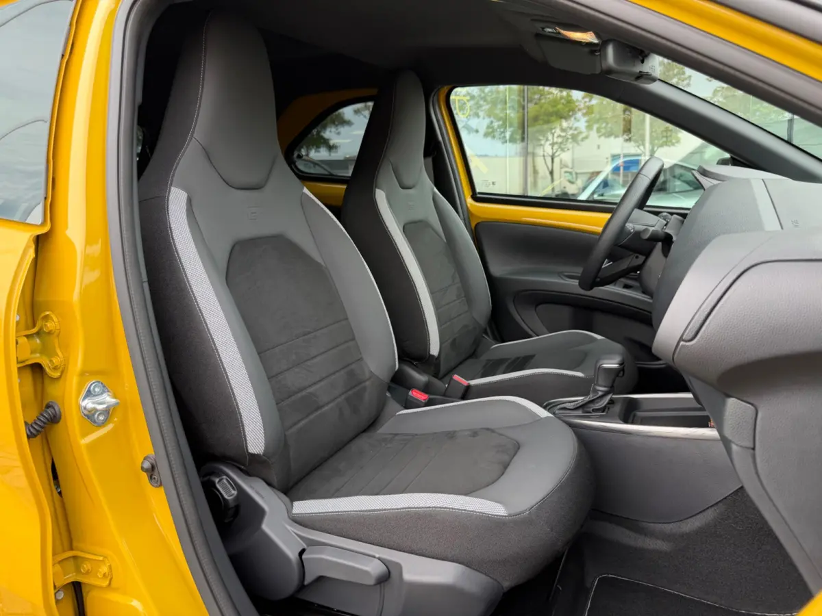 GR Sport 115 Hybride, Nieuw & direct leverbaar!