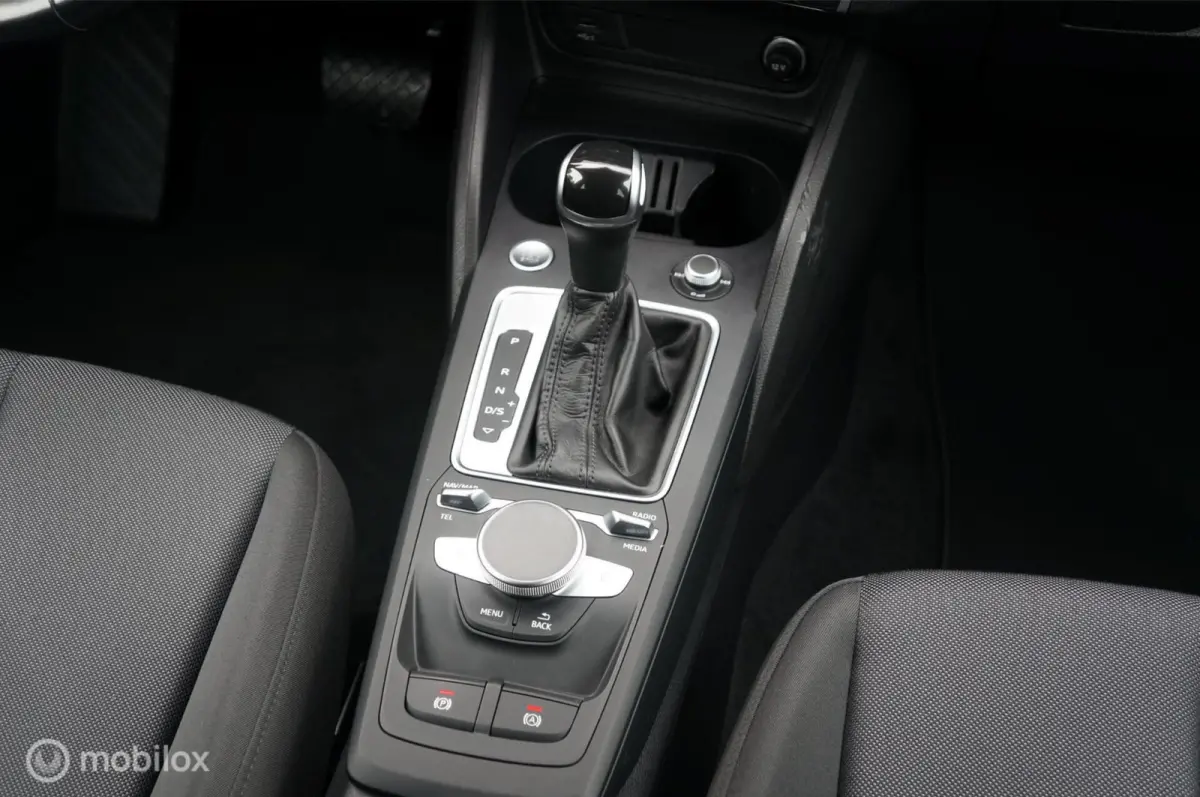 35 TFSI Pro Line S Tronic Keyless Led Matrix Cam PDC