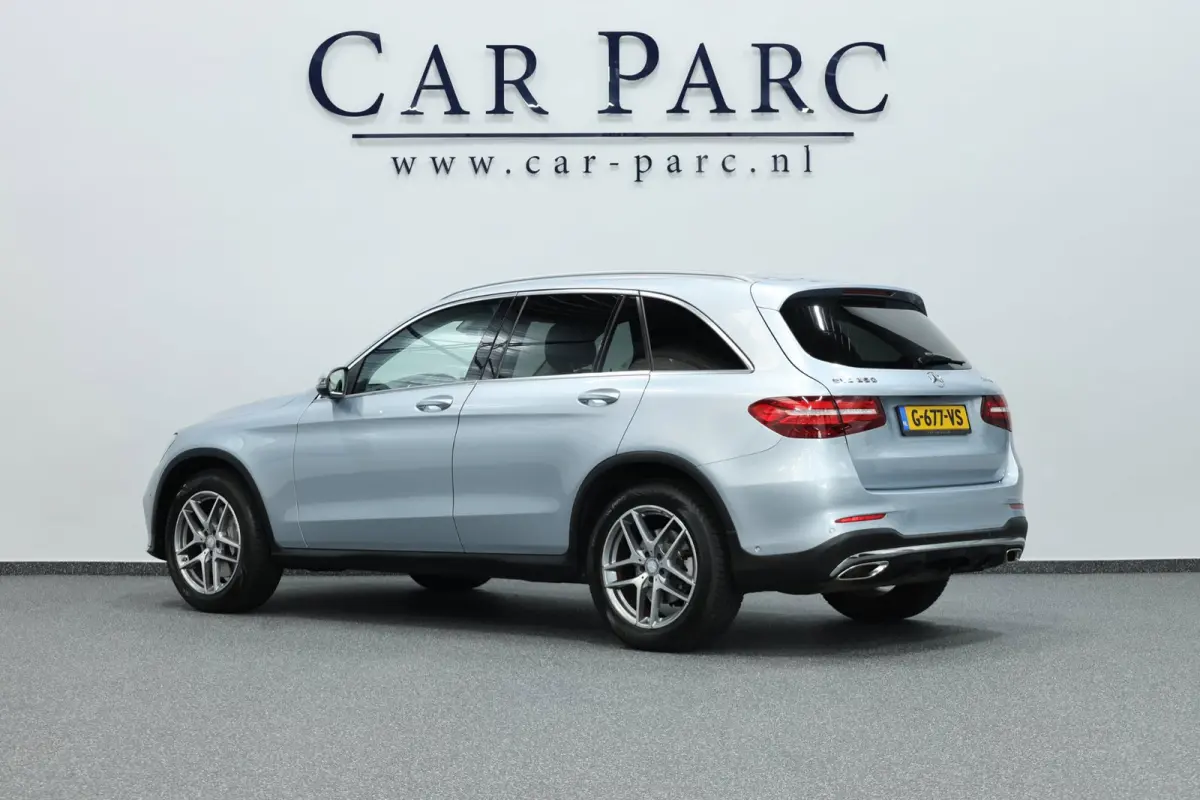250 4MATIC AMG Line LED/LEER+S.VERWARMING/LMV/CAM/CRUISE/ECC/12 MDN GARANTIE!