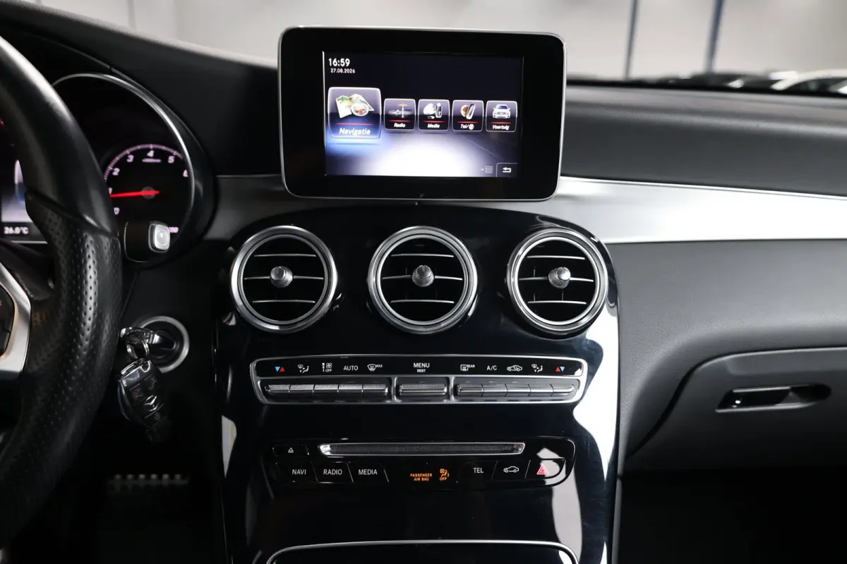 250 4MATIC AMG Line LED/LEER+S.VERWARMING/LMV/CAM/CRUISE/ECC/12 MDN GARANTIE!
