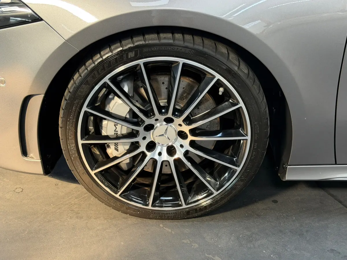 AMG 35 4MATIC Premium Plus | Pano | Sfeer | Burmester | Camera | ACC | Nieuwstaat | Dealeronderhouden
