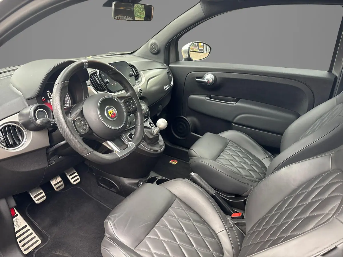 1.4 T-Jet 165pk Turismo | Navigatie | Lederen bekleding | Climate Control | LMV 17"|