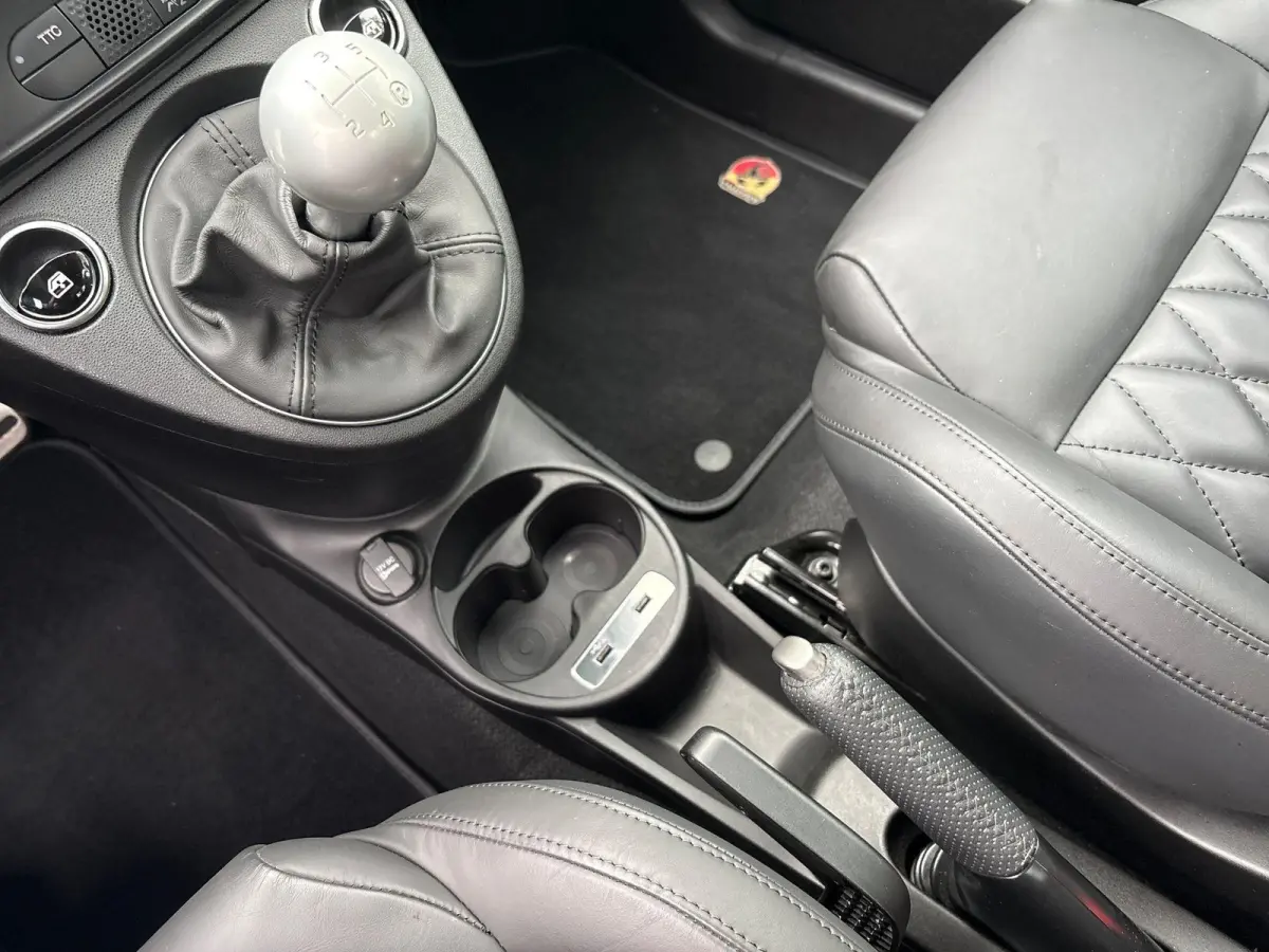 1.4 T-Jet 165pk Turismo | Navigatie | Lederen bekleding | Climate Control | LMV 17"|