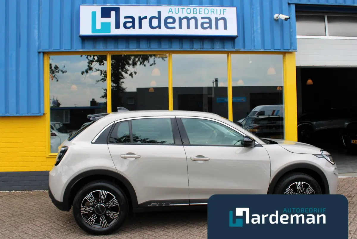 1.2 Hybrid Urban