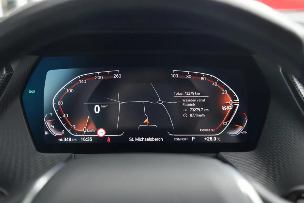 218i Business Edition Plus|Automaat|Carplay|Full LED|Camera