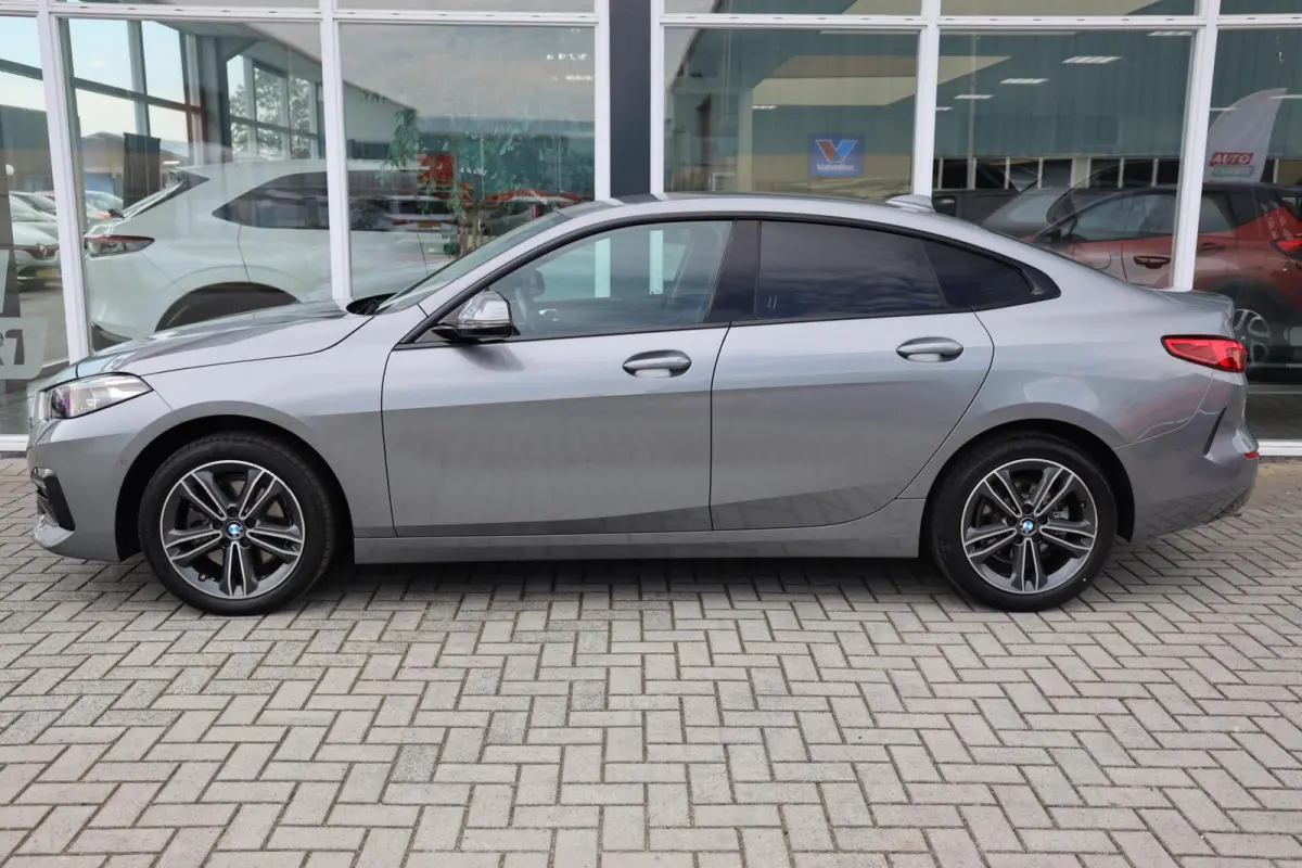 218i Business Edition Plus|Automaat|Carplay|Full LED|Camera