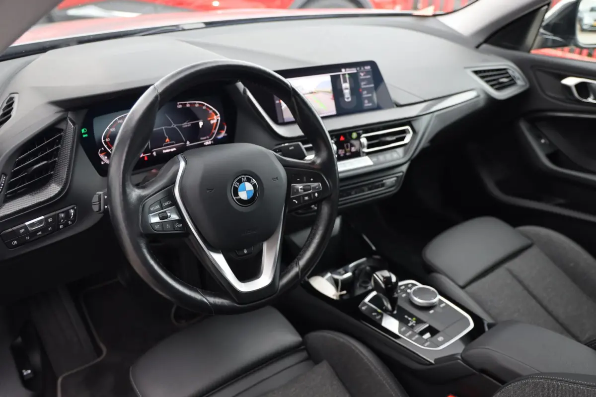 218i Business Edition Plus|Automaat|Carplay|Full LED|Camera
