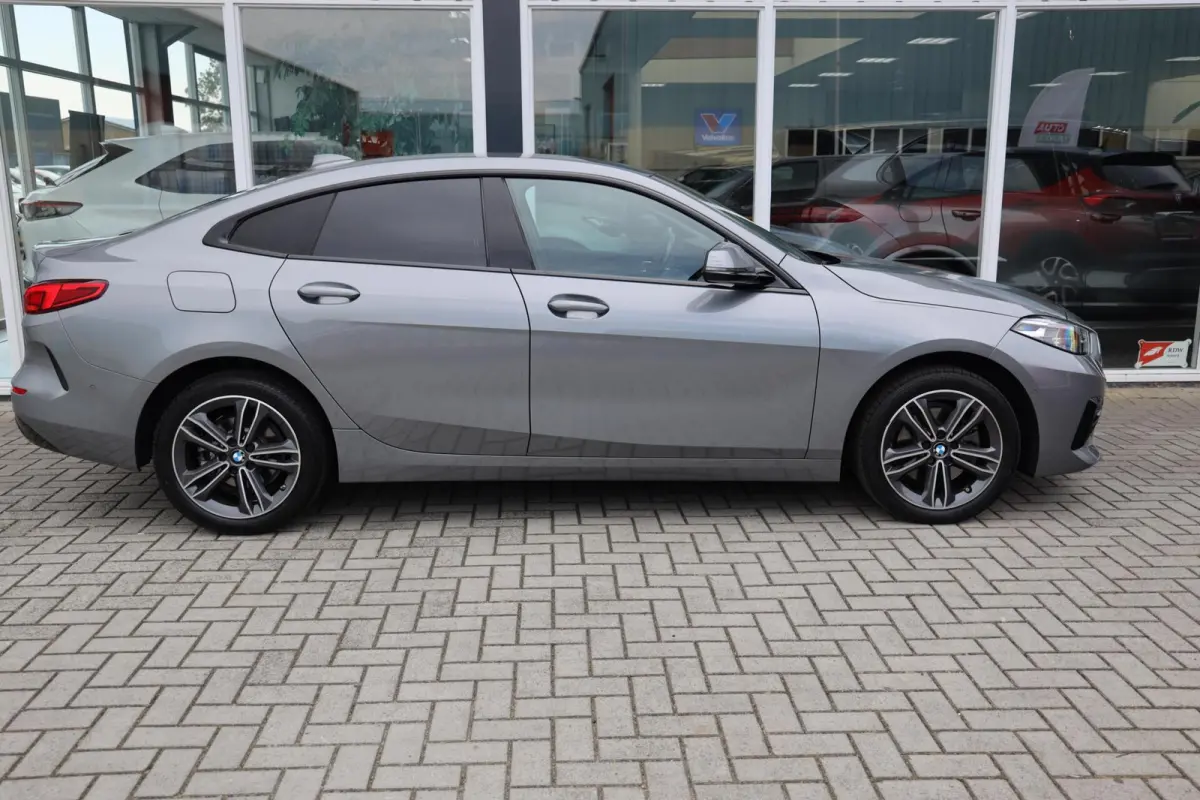 218i Business Edition Plus|Automaat|Carplay|Full LED|Camera