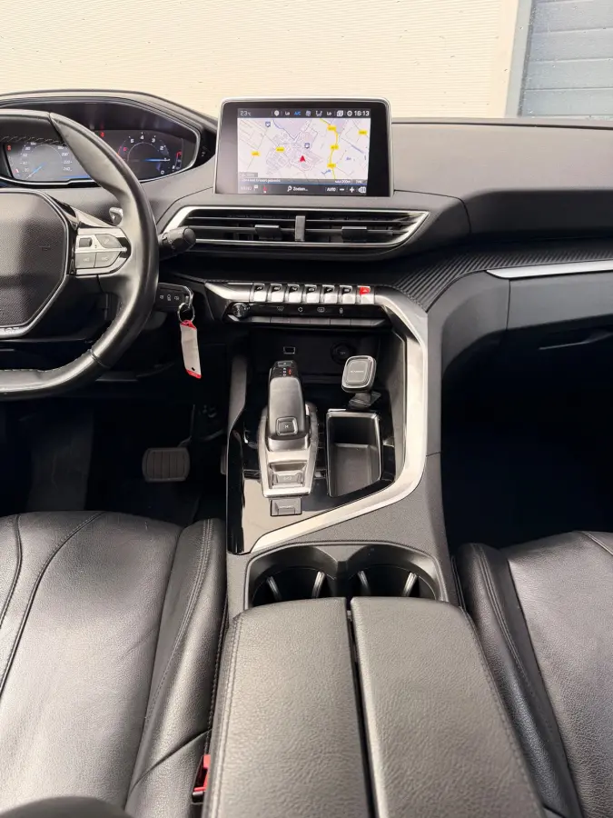 1.2 PureTech Blue Lease Executive/7persoons/Automaat/Navi/Camera/Leder/Goed-onderhouden