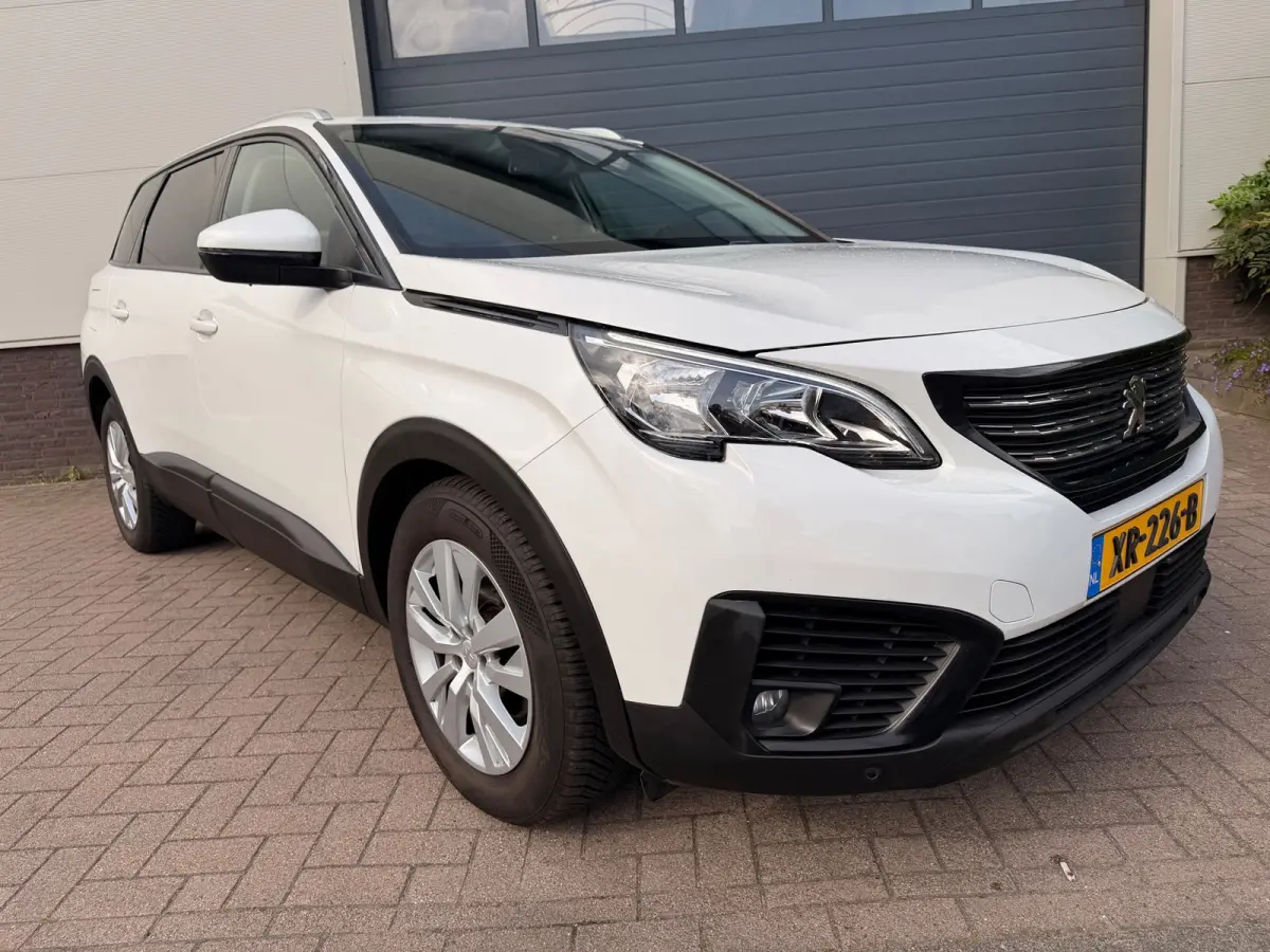 1.2 PureTech Blue Lease Executive/7persoons/Automaat/Navi/Camera/Leder/Goed-onderhouden