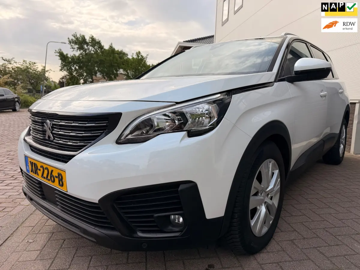 Peugeot 5008 2019 Benzine Automatisch leasen