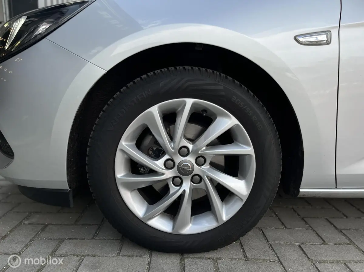 1.2 Edition|Trekhaak|Parkeersensoren|Cruise|Navigatie