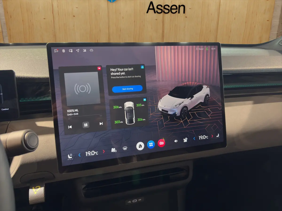 200 kW More | BLIS | 360 Camera | Stoel + Stuur Verwarming | Harman Kardon | Apple / Android Carplay |
