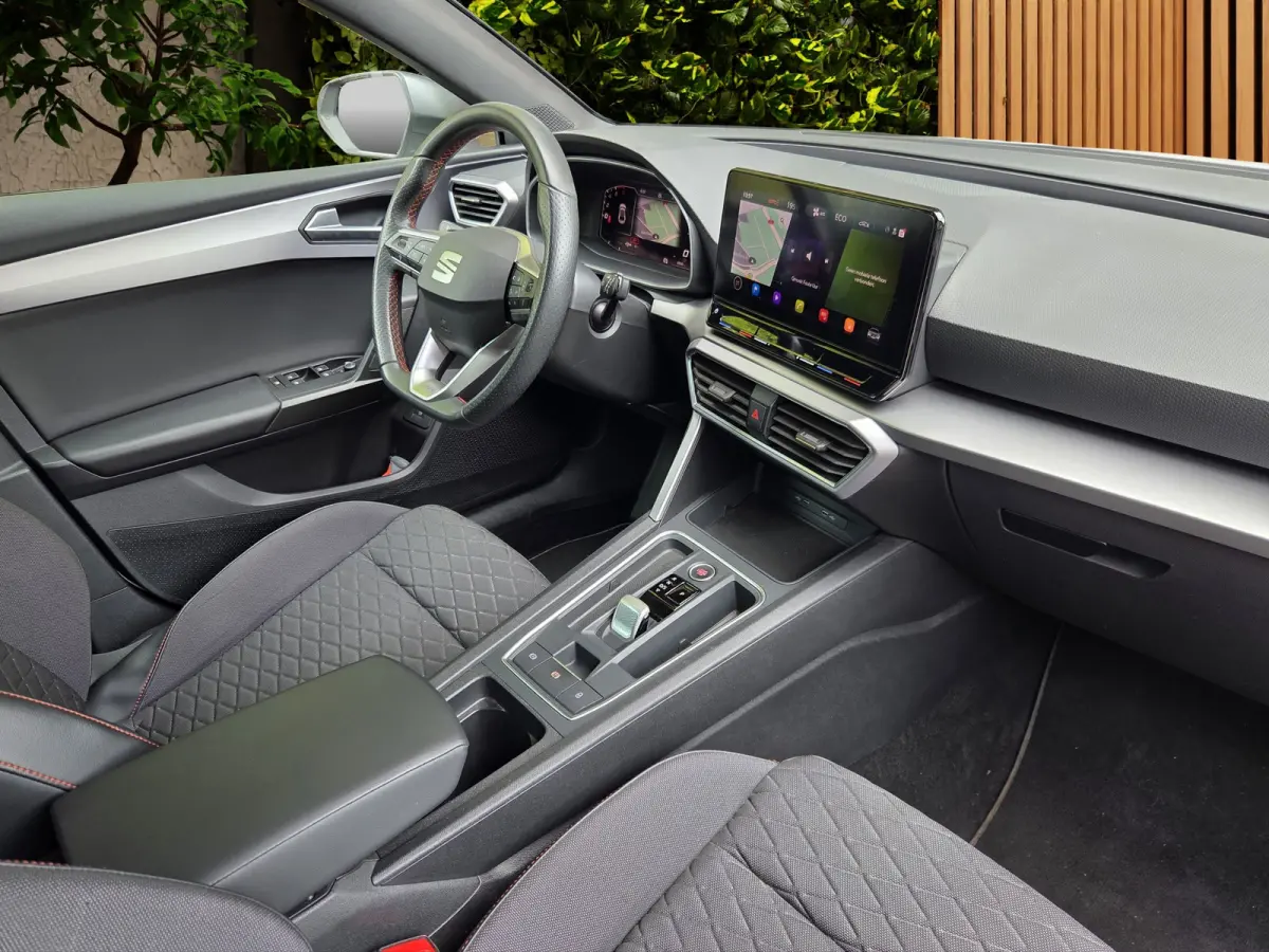 1.4 TSI eHybrid PHEV FR | Trekhaak | Camera | CarPlay | Adaptive Cruise | Sfeerverlichting