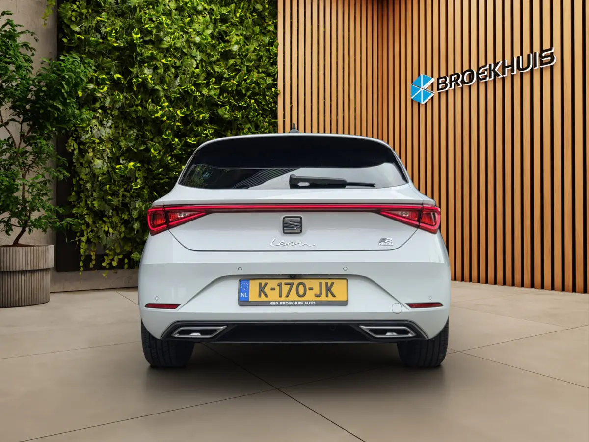 1.4 TSI eHybrid PHEV FR | Trekhaak | Camera | CarPlay | Adaptive Cruise | Sfeerverlichting