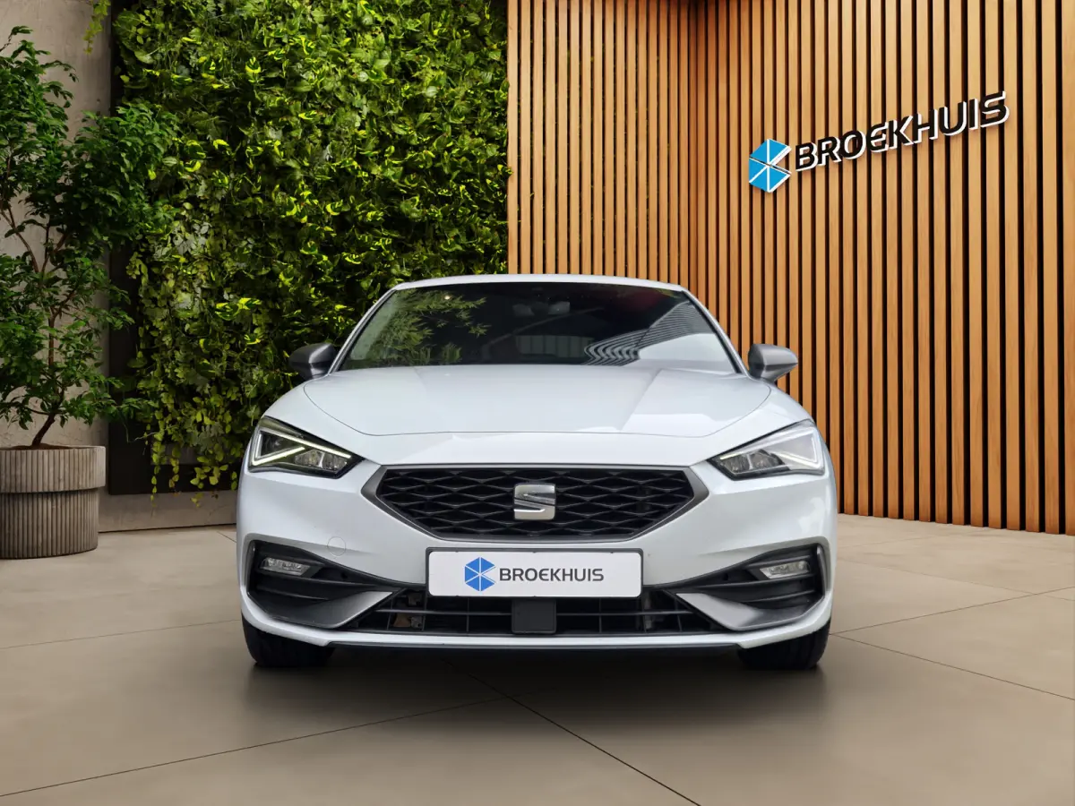 1.4 TSI eHybrid PHEV FR | Trekhaak | Camera | CarPlay | Adaptive Cruise | Sfeerverlichting