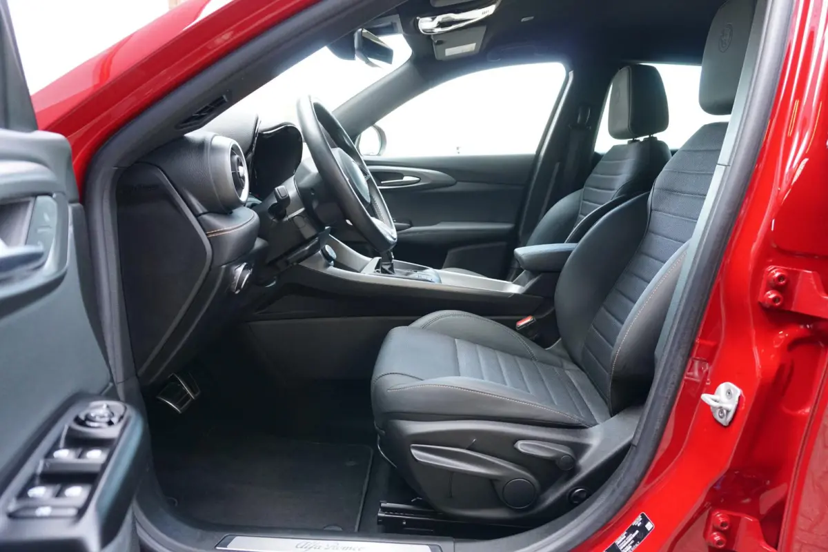 1.3T PHEV Edizione Speciale 280PK + 360 CAMERA / STUURVERWARMING / DODEHOEK