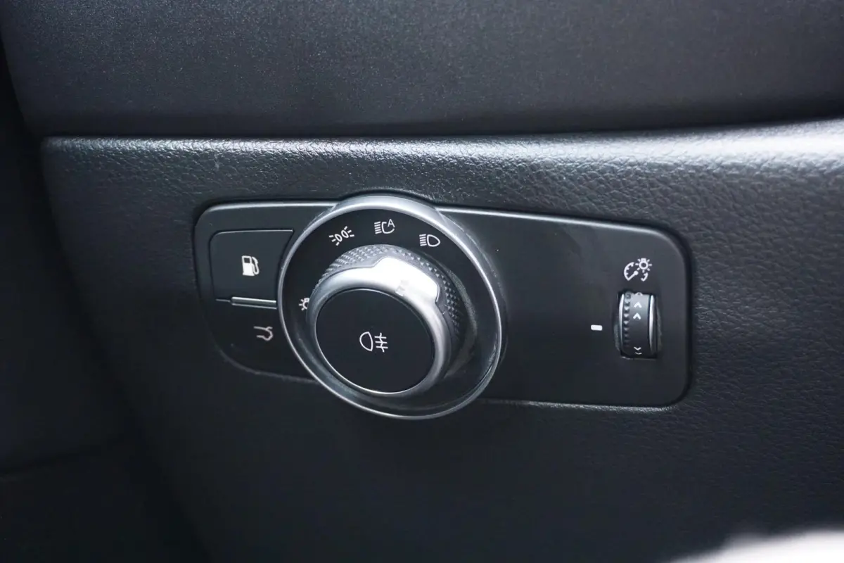 1.3T PHEV Edizione Speciale 280PK + 360 CAMERA / STUURVERWARMING / DODEHOEK